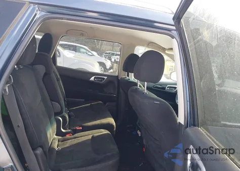 2014 Nissan Pathfinder Sv z USA, uszkodzony, nr VIN 5N1AR2MM8EC691850